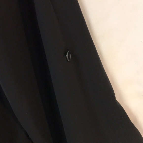 Furnex Women’s Zip front Blouse Top Size L Black Long sleeves Tab up Back Pleat - Picture 3 of 12